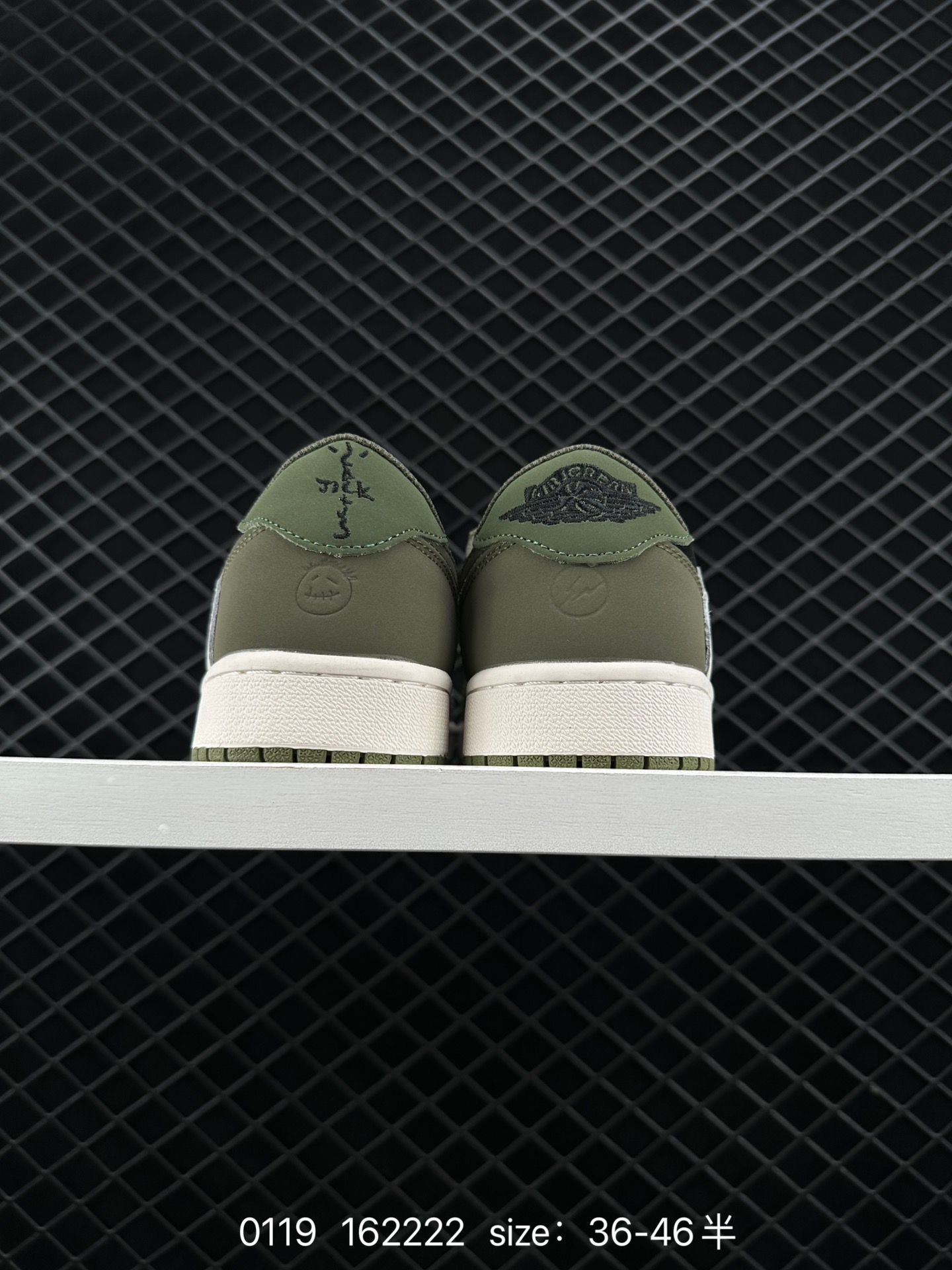 Travis Scott x Fragment x Air Jordan 1 Low“Military Blue”